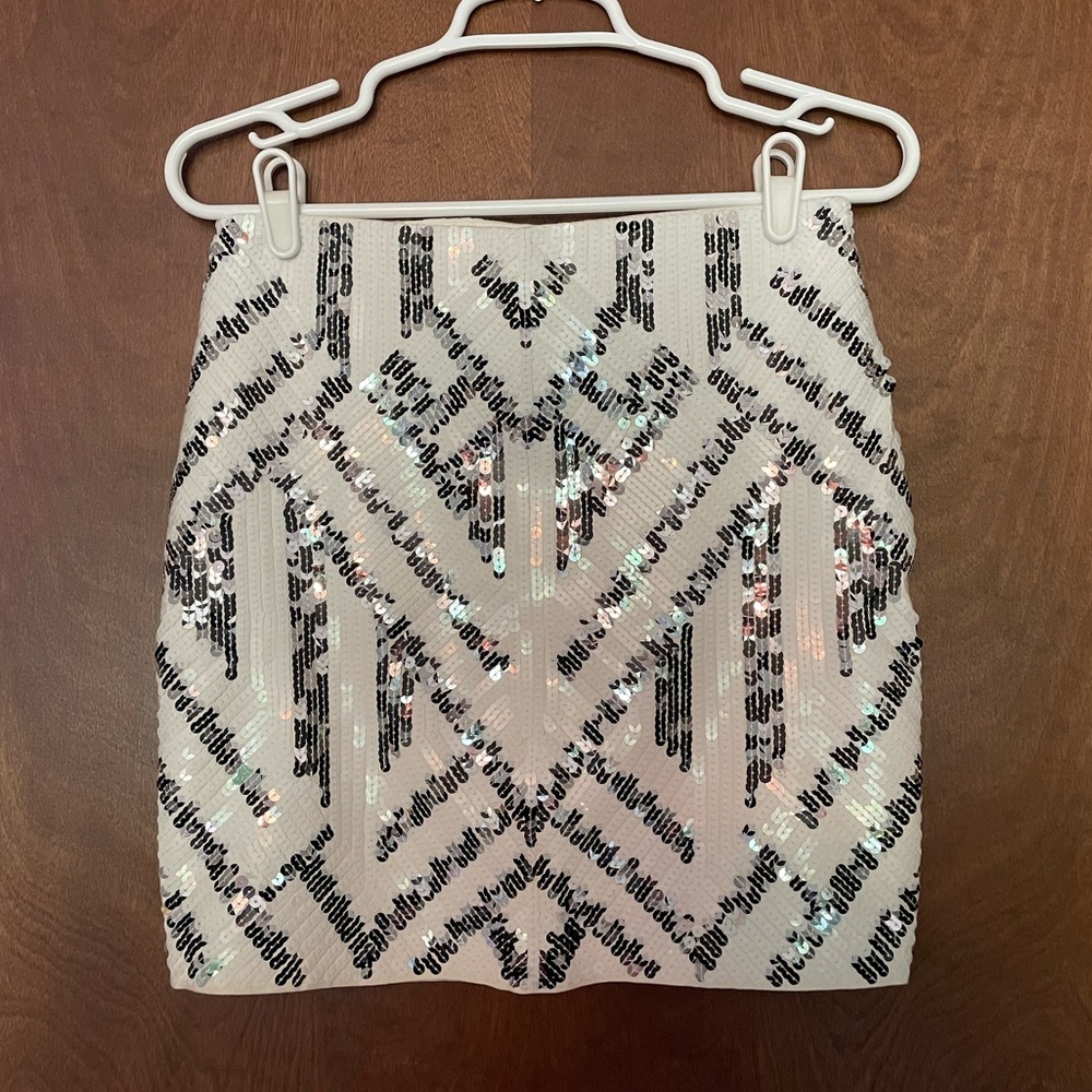 Express sequin mini skirt, white. Perfect for Bachelorette party
